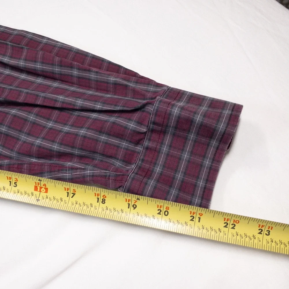 Eddie Bauer Mens XL Relaxed Fit Button Down Shirt Burgundy Wrinkle Resistant